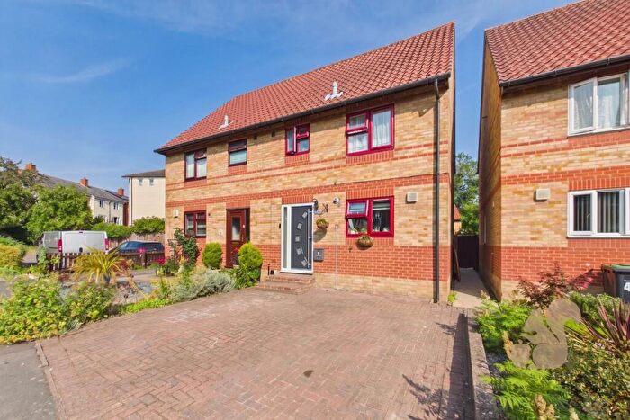 3 Bedroom Semi Detached House For Sale In Blackfriars, Sudbury, CO10