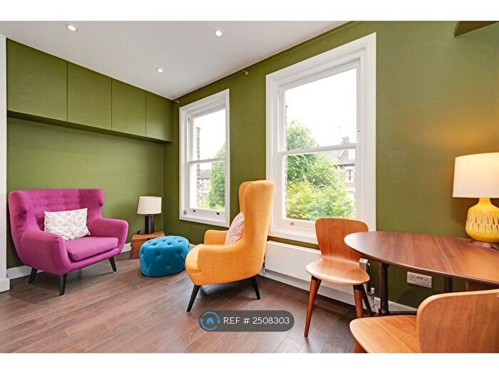 1 Bedroom Flat To Rent In South Hill Park, London, NW3