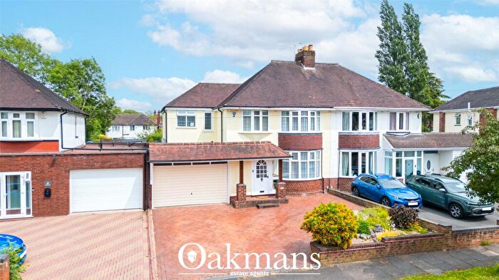 4 Bedroom Semi Detached House For Sale In Kingsdown Road, Birmingham, West Midlands, B31