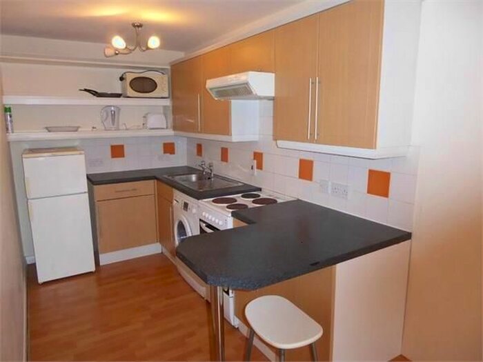 Studio To Rent In Lancaster Road, London, SE25