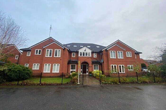 2 Bedroom Flat To Rent In Brunsborough Close, Wirral, CH62