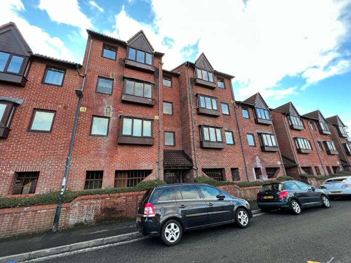 Studio To Rent In Chester Court, Victoria Avenue, Redfield, Bristol, BS5
