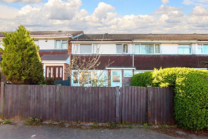 3 Bedroom Terraced House For Sale In Tamar Green, Hemel Hempstead, HP2