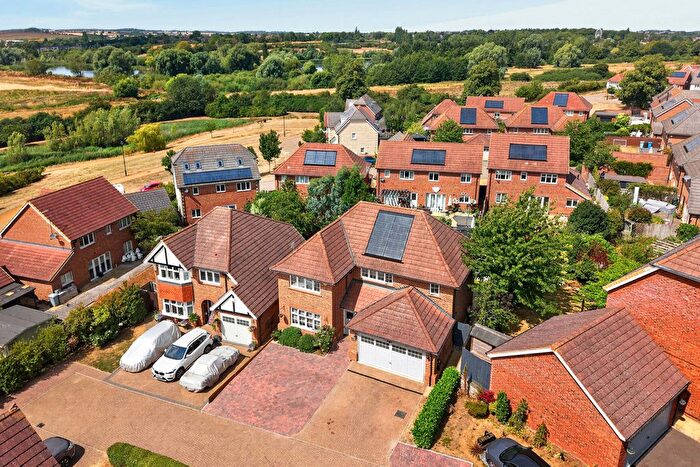 4 Bedroom Detached House For Sale In Manor Road, Barton Seagrave, NN15