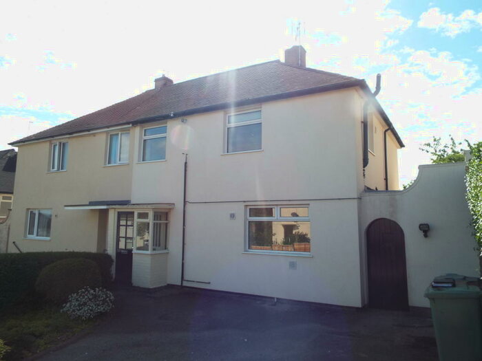 3 Bedroom Semi-Detached House To Rent In Brinkhill Crescent, Clifton, NG11