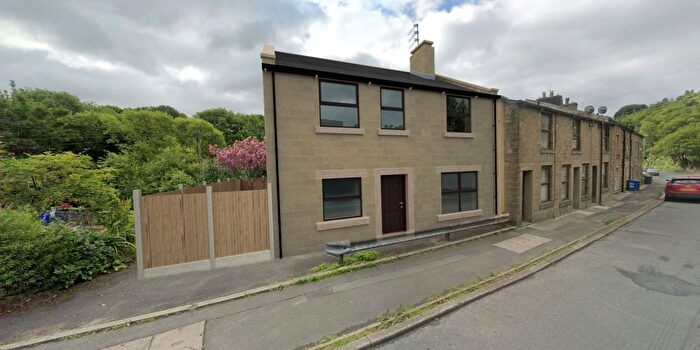 Detached House For Sale In Burnley Road East, Rossendale, BB4