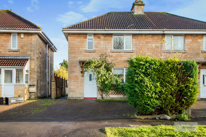 3 Bedroom House To Rent In Barrow Road, Bath, BA2