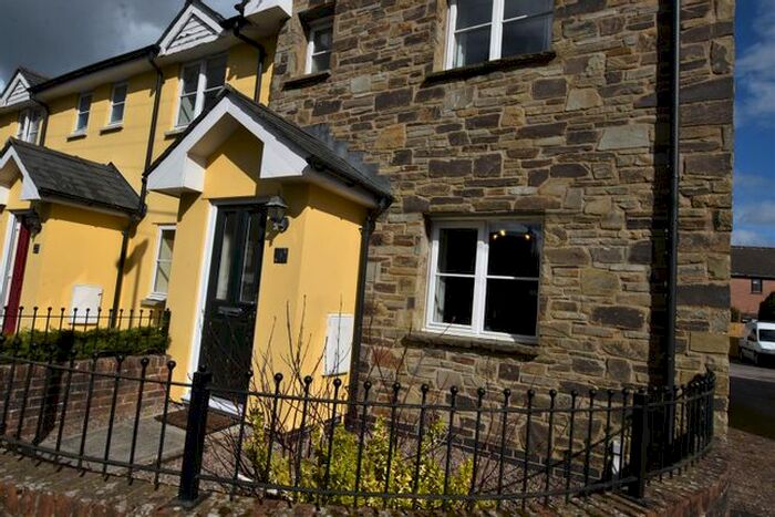 2 Bedroom Property To Rent In Hampton Gardens, Glasbury, Hereford, HR3