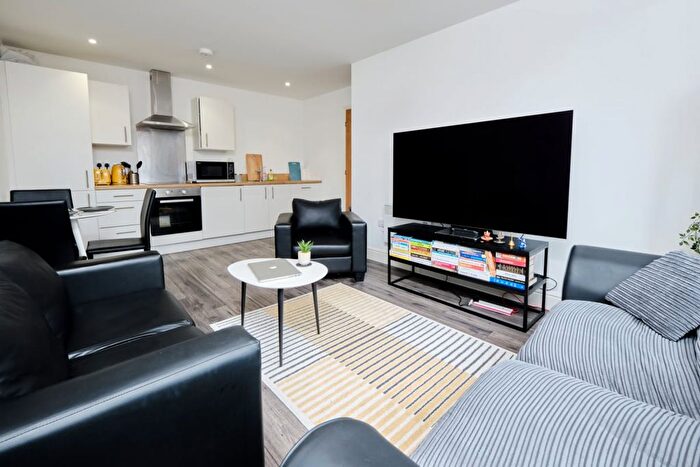 2 Bedroom Flat To Rent In Queens House, Queens Street, Sheffield, S1