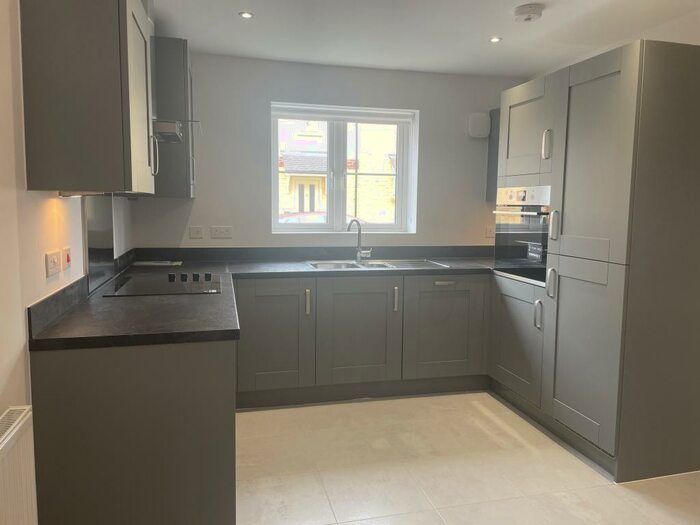 3 Bedroom Terraced House To Rent In Defroscia Close, Calne, SN11