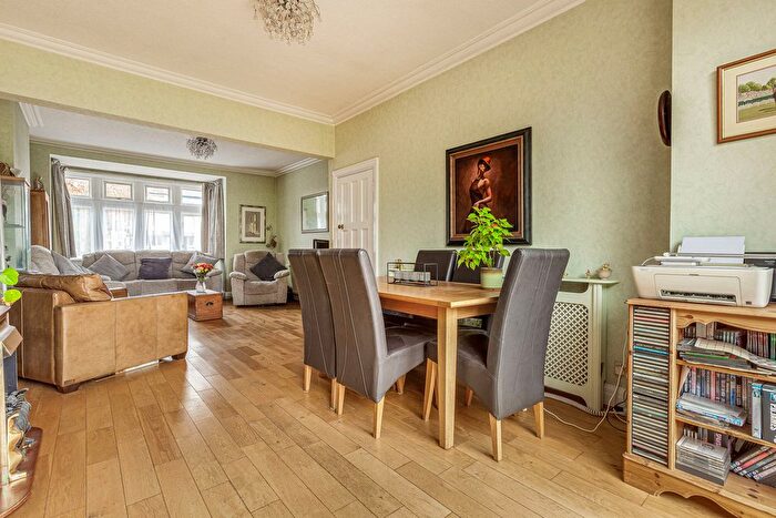 3 Bedroom Semi-detached House For Sale In Cecil Road, London, W3
