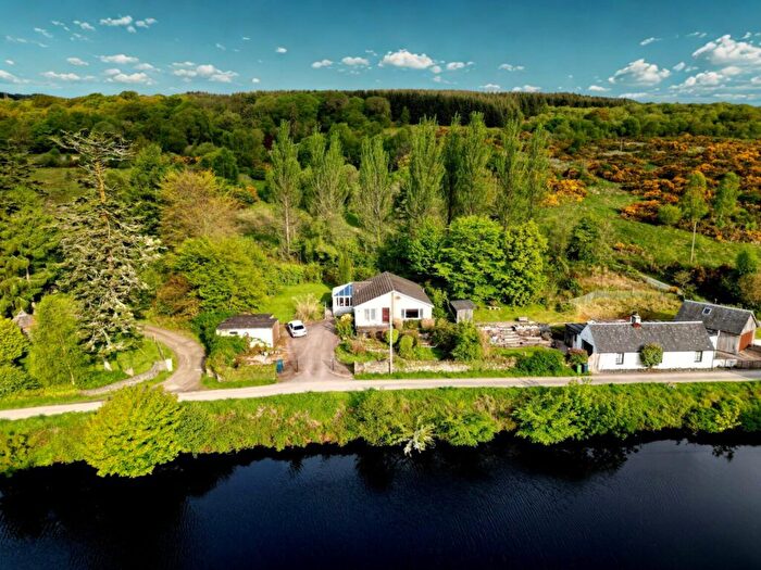 3 Bedroom Detached Bungalow For Sale In Whinmoore, West Bank Road, Ardrishaig, Argyll, PA30