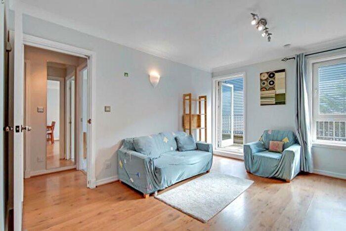 1 Bedroom Flat To Rent In Ares Court, Homer Drive, London, E14