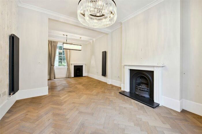 4 Bedroom Terraced House To Rent In Connaught Street, London, W2