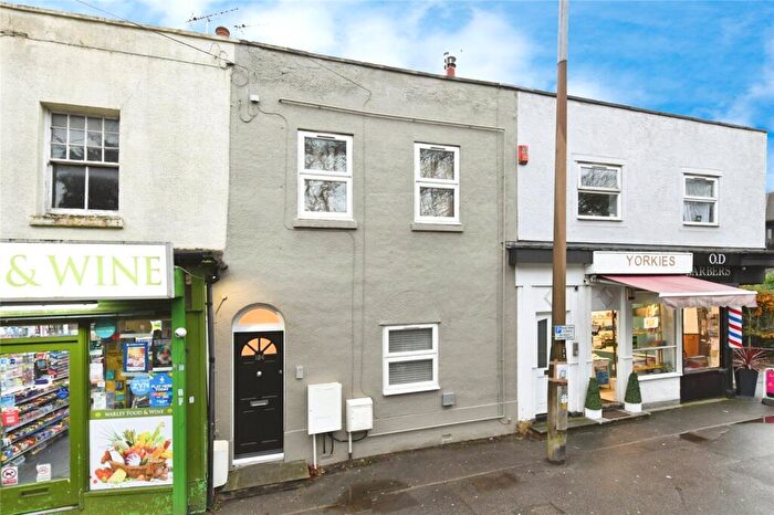 1 Bedroom Flat For Sale In Warley Hill, Warley, Brentwood, Essex, CM14