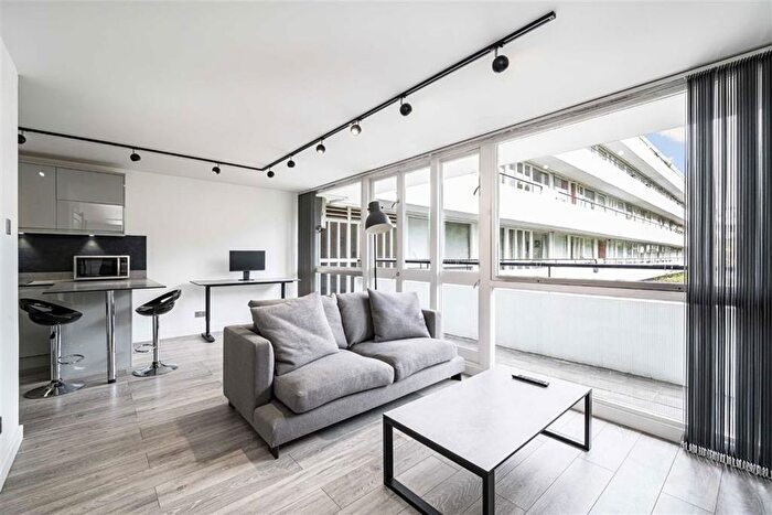 1 Bedroom Flat To Rent In Clipstone Street, Fitzrovia Amp; Covent Garden, W1W