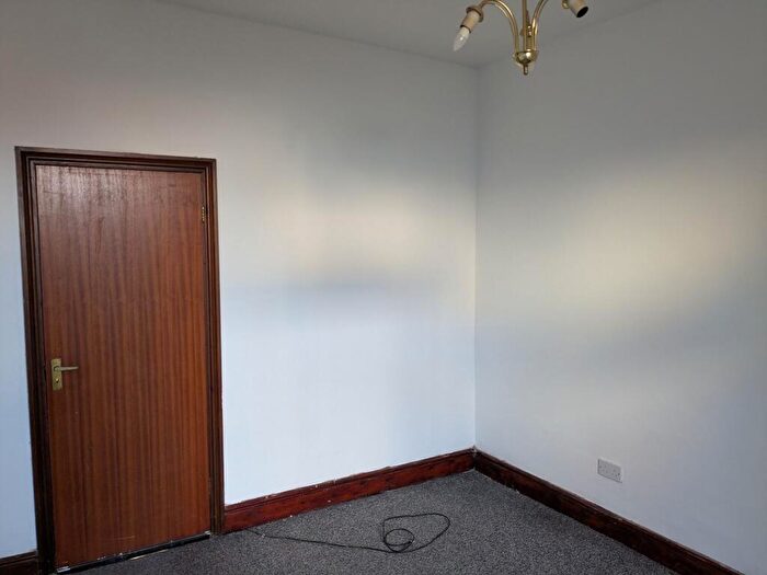 1 Bedroom Flat To Rent In Waterloo Road, Blackpool, FY4