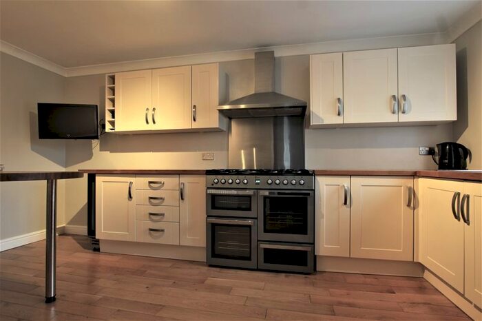 4 Bedroom Property To Rent In Sherborne Street, Gloucester GL1