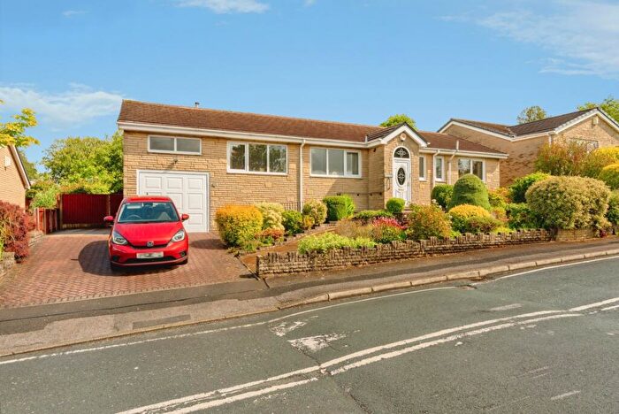 3 Bedroom Bungalow For Sale In Borrowdale Drive, Burnley, Lancashire, BB10