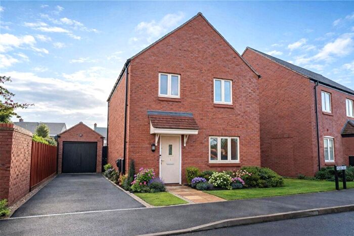 3 Bedroom Detached House For Sale In Ainger Drive, Alrewas, Burton-on-Trent, Staffordshire, DE13