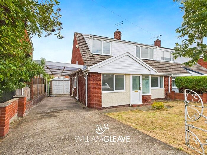 3 Bedroom Semi-Detached House For Sale In Welland Drive, Connah`s Quay, Deeside, Flintshire, CH5