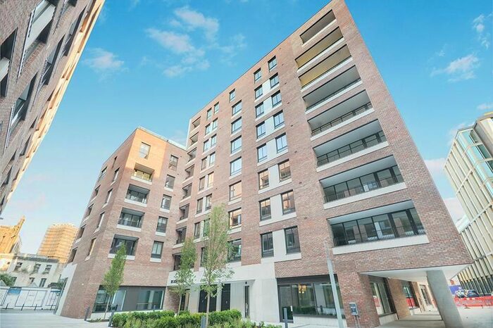 3 Bedroom Flat To Rent In Gorsuch Place, London, E2