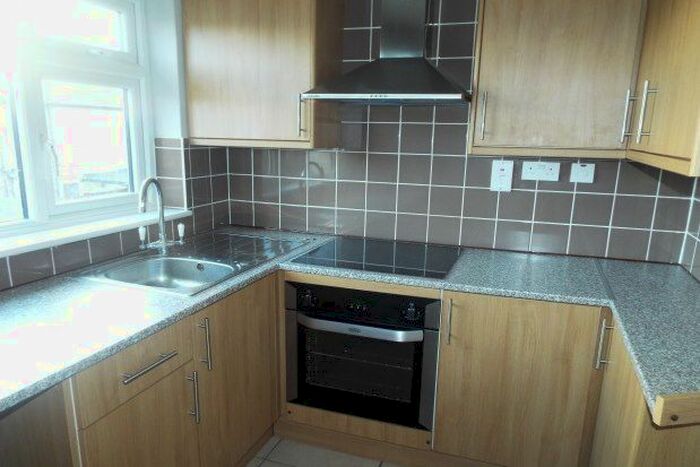 1 Bedroom Flat To Rent In Wilmot Street, Nottingham, NG10