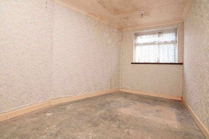 2 Bedroom Detached Bungalow For Sale In Albert Road, Halesowen, B63
