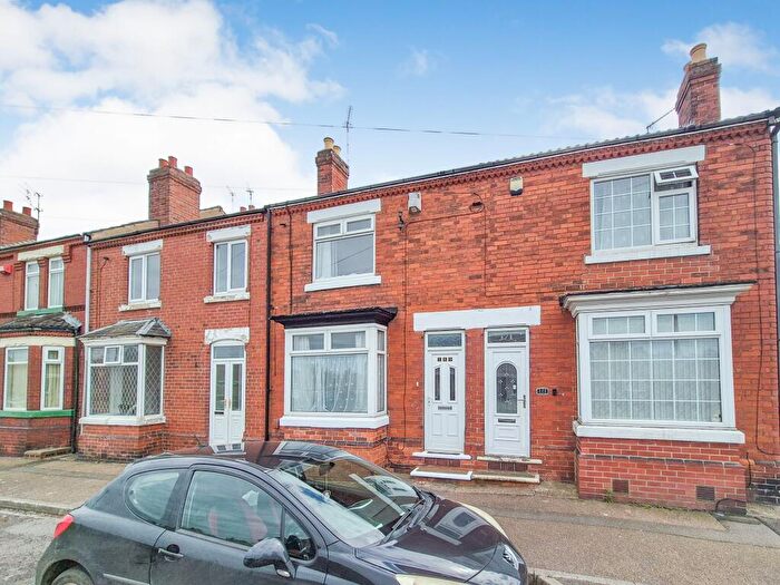 3 Bedroom Terraced House For Sale In Shadyside, Doncaster, DN4