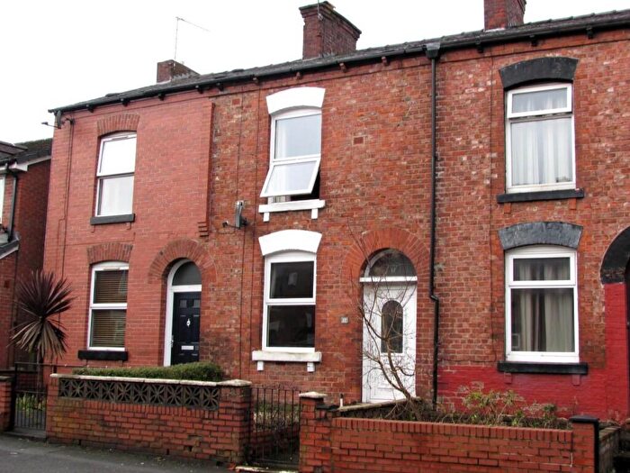 2 Bedroom Terraced House For Sale In Hale Lane, Failsworth, Manchester, M35