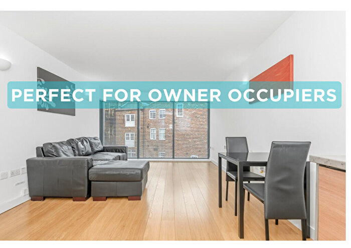 1 Bedroom Apartment For Sale In Waterloo Court, Dock St, LS10