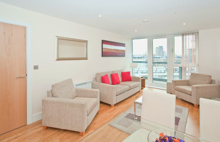 2 Bedroom Apartment To Rent In Drayton Park, London, N5