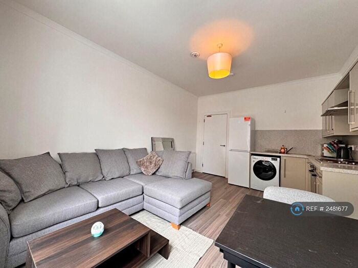 2 Bedroom Flat To Rent In Berkeley Street, Glasgow, G3