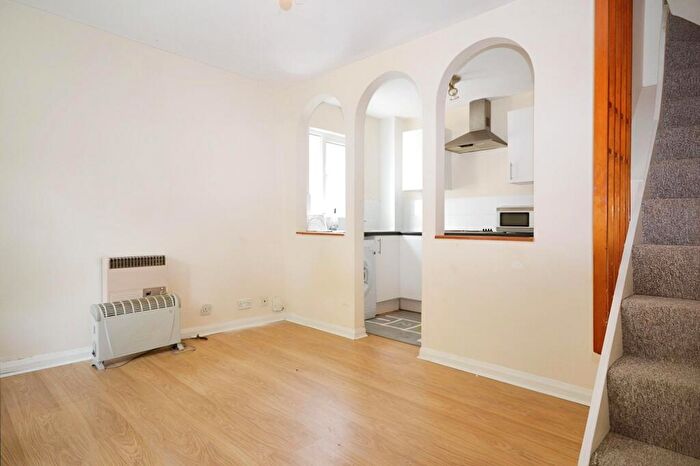 1 Bedroom Cluster House To Rent In Forresters Drive, Welwyn Garden City, AL7