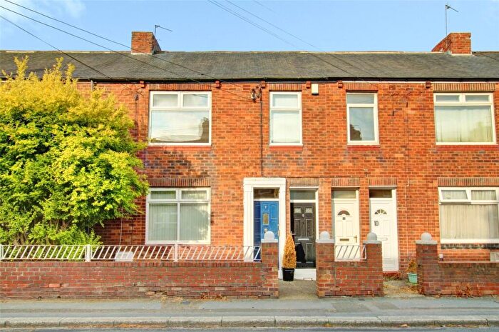 2 Bedroom Flat For Sale In Glens Flats, High Pittington, Durham, DH6