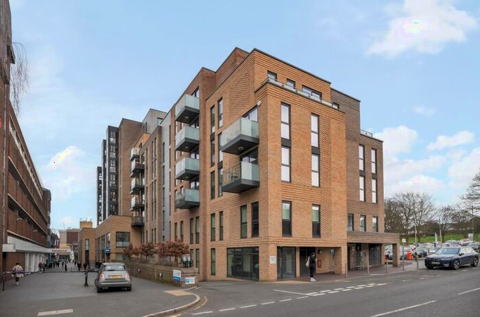 2 Bedroom Flat To Rent In Homefield Rise Orpington, BR6