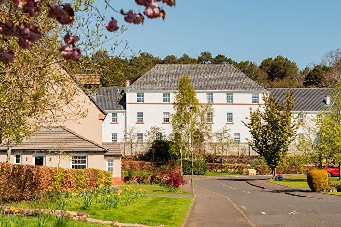 2 Bedroom Flat For Sale In / Margaret Rose Drive, Edinburgh, EH10