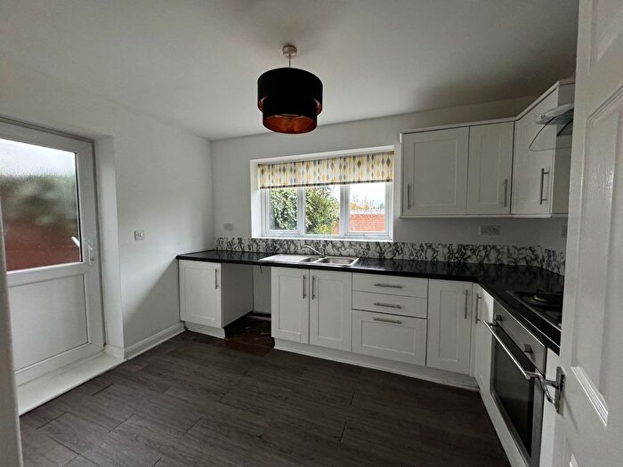 4 Bedroom Detached House To Rent In Bispham Road, Blackpool, FY3