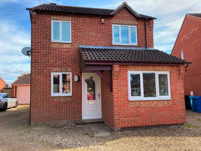 3 Bedroom Detached House To Rent In Brandon Way, Kingswood, Hull, HU7