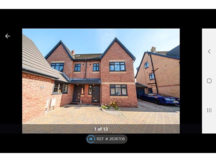 4 Bedroom Semi-Detached House To Rent In Evelyn Gardens, Taplow, Maidenhead, SL6