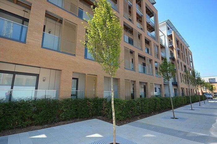 2 Bedroom Flat To Rent In Watson Heights, Chelmsford CM1