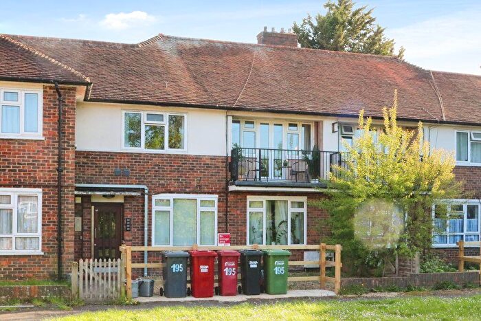 1 Bedroom Flat For Sale In Trelawney Avenue, Langley, SL3
