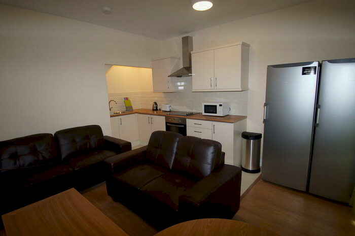 7 Bedroom Terraced House To Rent In Wynyard Grove, Durham, DH1