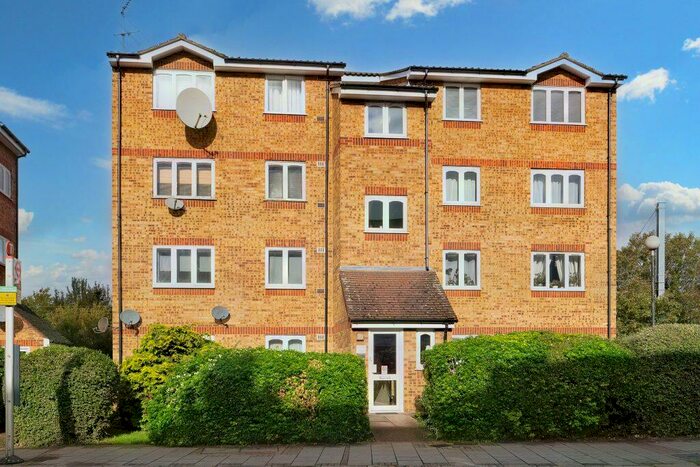 1 Bedroom Flat For Sale In Flat, Brunel House, Harrow Road, London, NW10