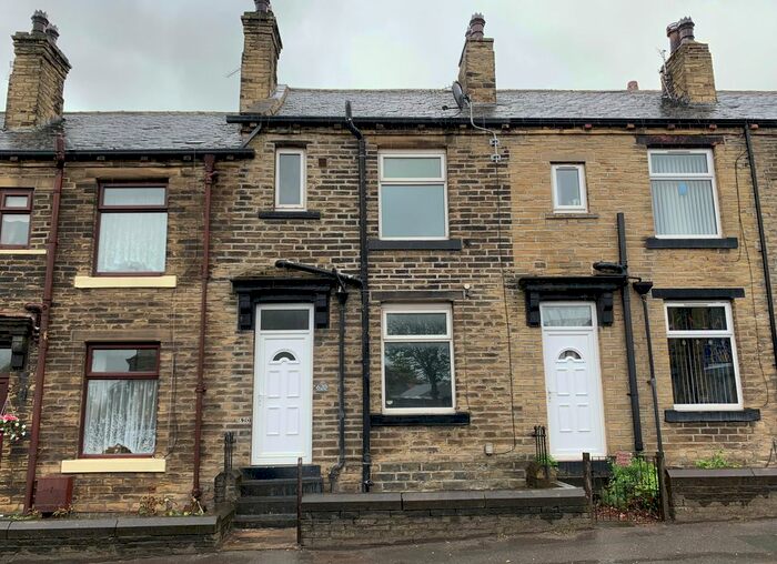Houses for sale & to rent in BD12 8NJ, Huddersfield Road,,Wyke, Bradford