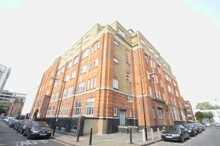 Apartment To Rent In Bernhard Baron House, Henriques Street, Aldgate, London, E1