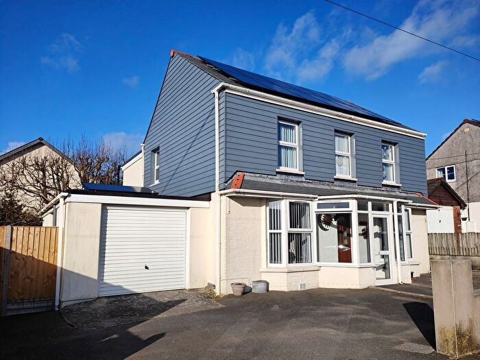 4 Bedroom Detached House For Sale In St Francis Road, St Columb, TR9
