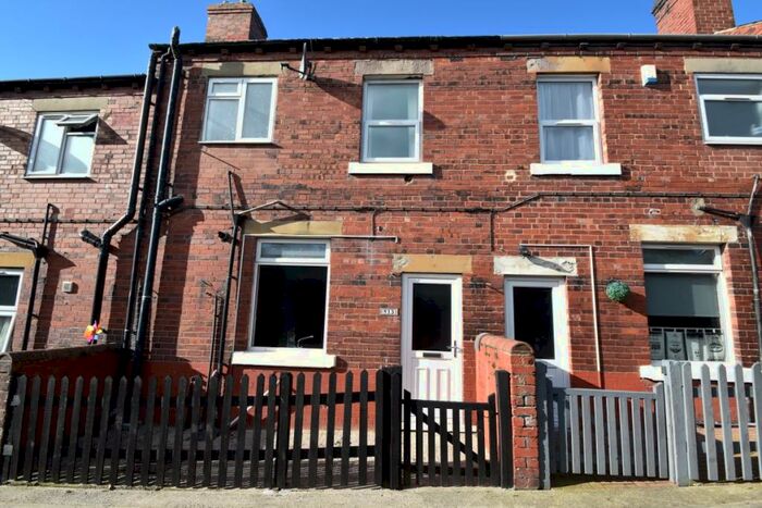 2 Bedroom Terraced House To Rent In Wood Lane, Rothwell, LS26
