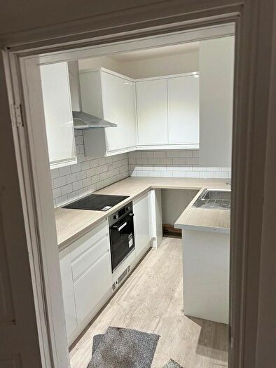 3 Bedroom Terraced House To Rent In Newington Road, Sheffield, S11