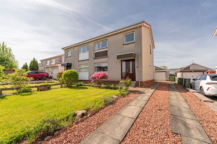 3 Bedroom Semi-Detached House For Sale In Old Dean Road, Longniddry, East Lothian, EH32
